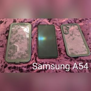 Samsung A54 gently used (pre-owned bought from Best Buy)